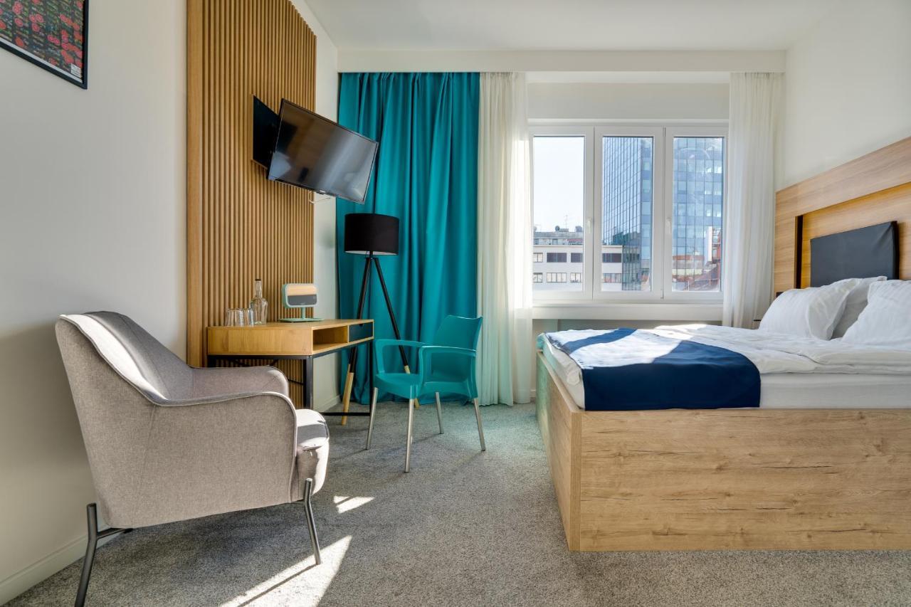 Sky Center Bed & Breakfast 4*